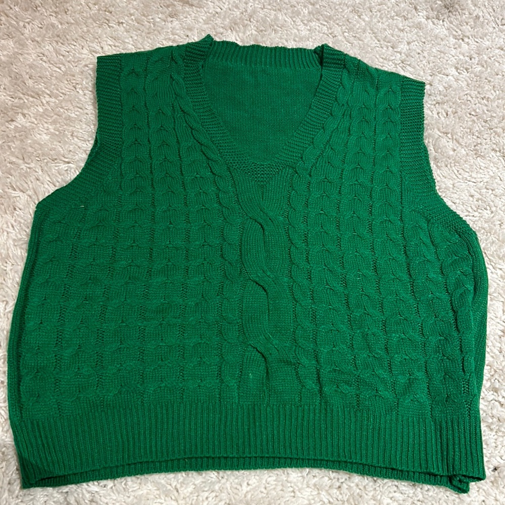 green sweater vest womens
